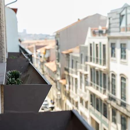 Liiiving In - Nest Retreat * Porto